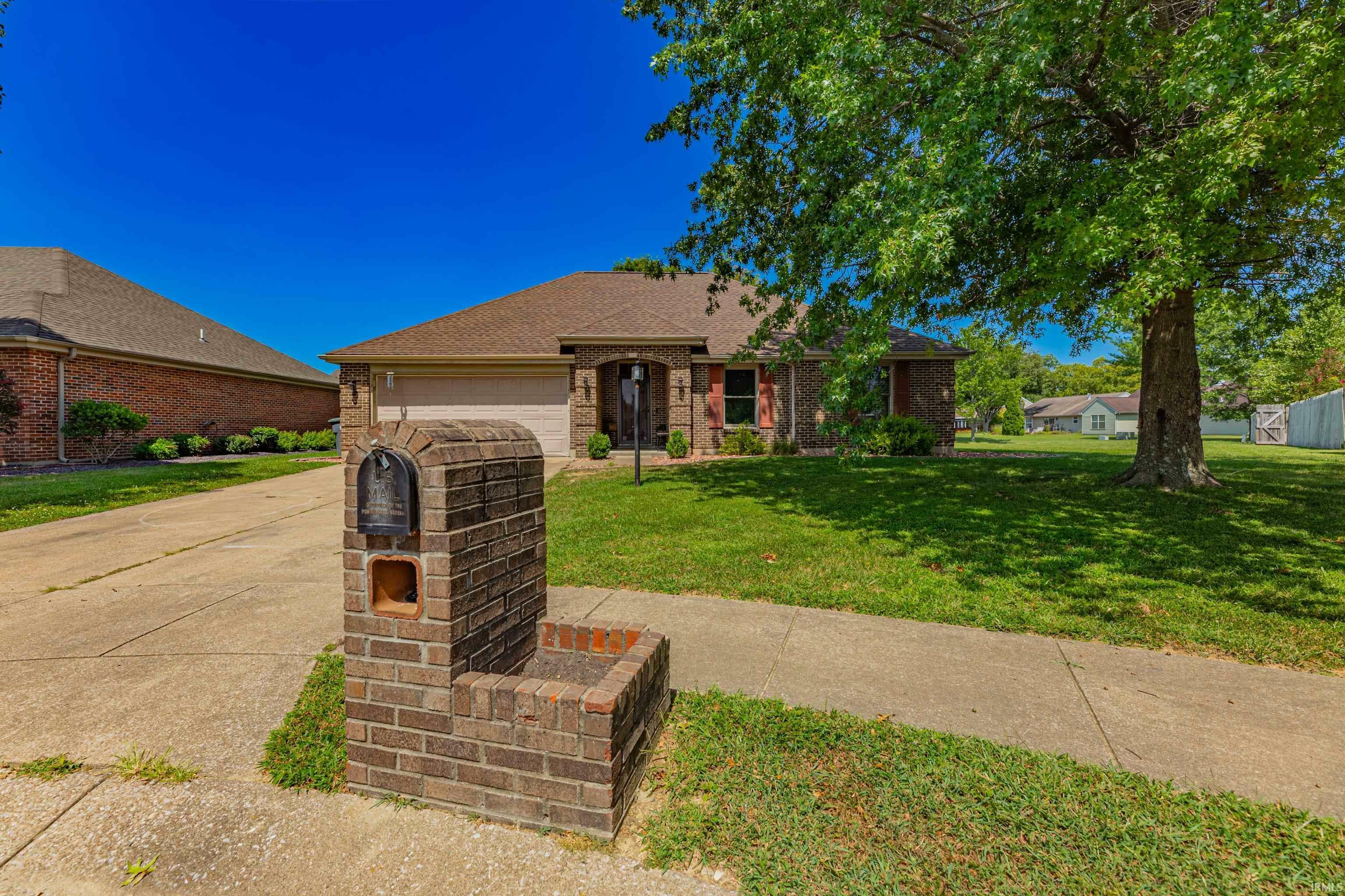 Property Photo:  3812 Needle Pointe  IN 47715 