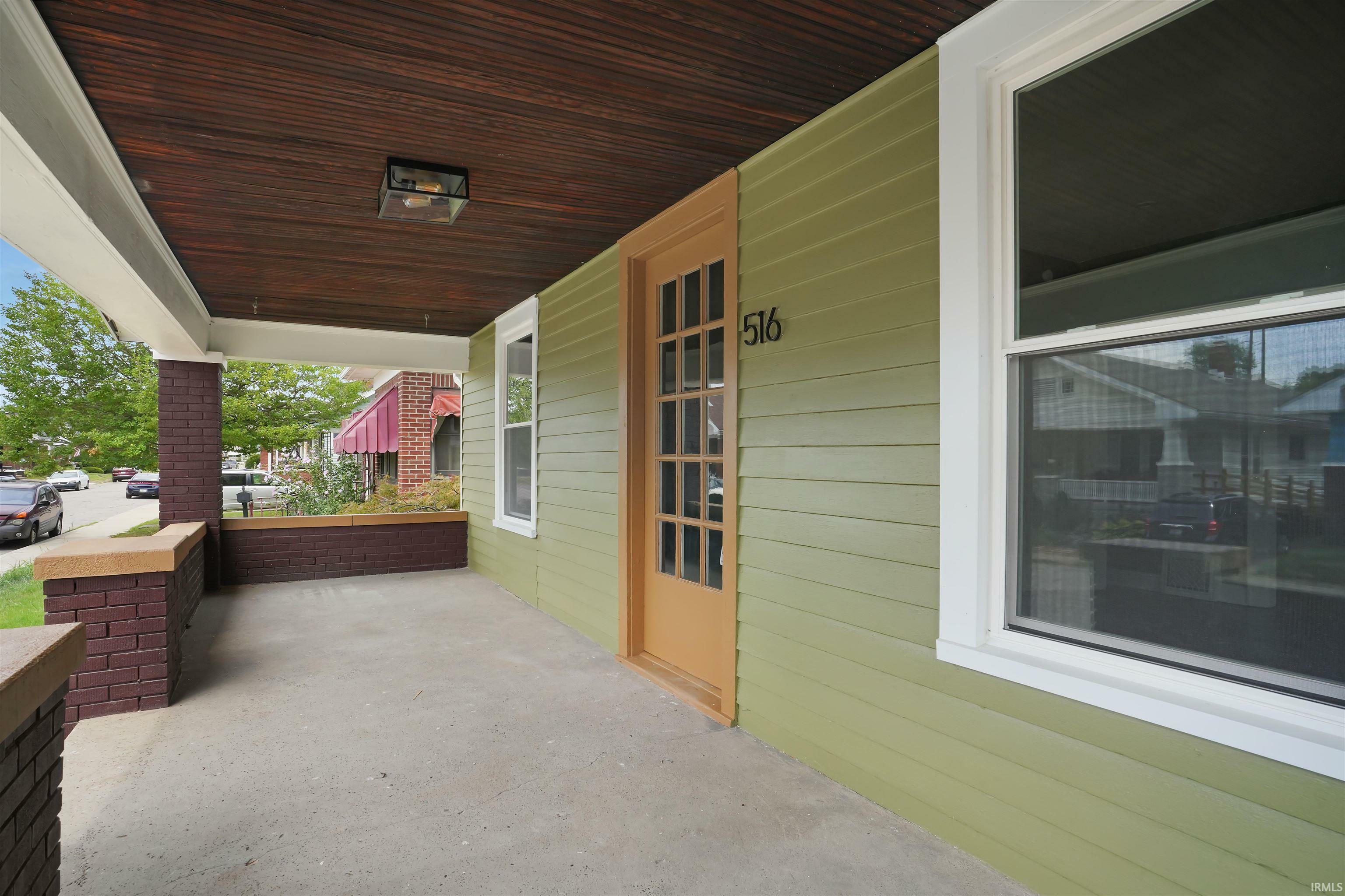 Property Photo:  516 Lewis Avenue  IN 47714 