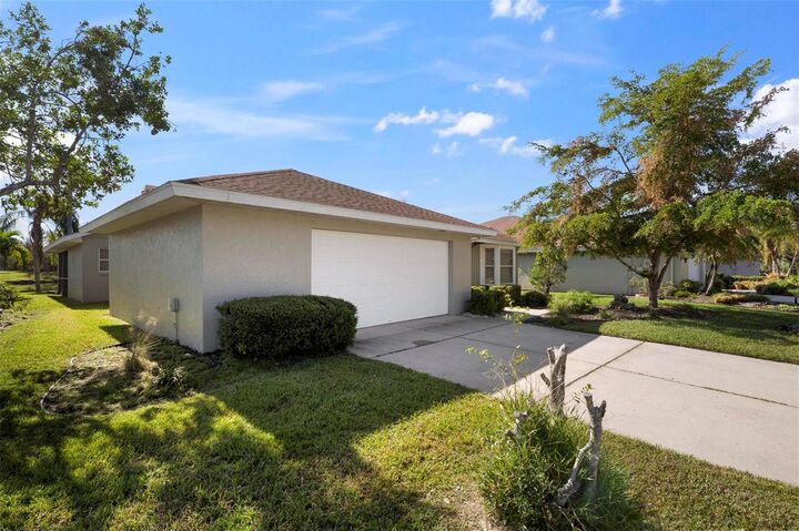 Property Photo:  3429 Brookridge Lane  FL 34219