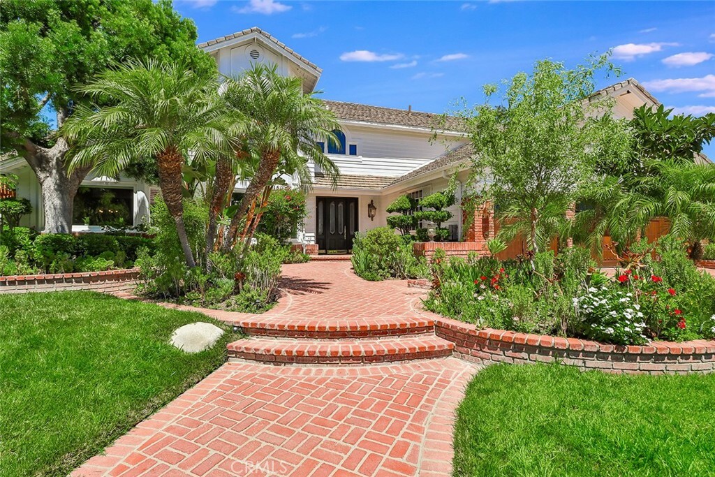 Property Photo:  29515 Weeping Willow Drive  CA 91301 