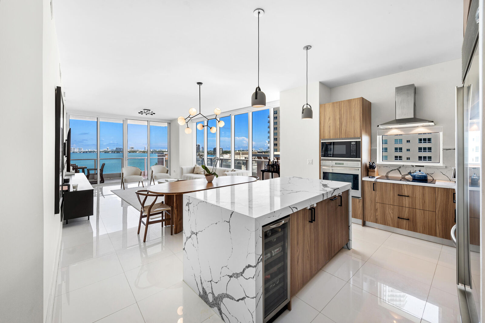 Property Photo: 2020 N Bayshore Drive 810 FL 33137