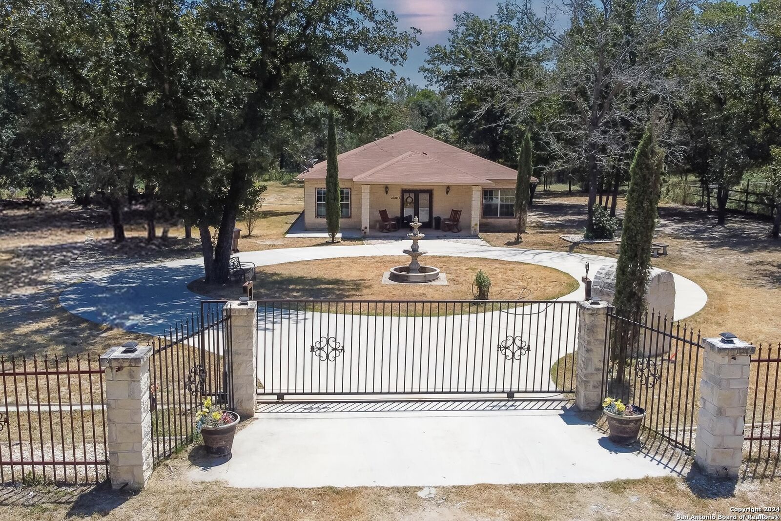 Property Photo:  23014 Kendall Way  TX 78264 