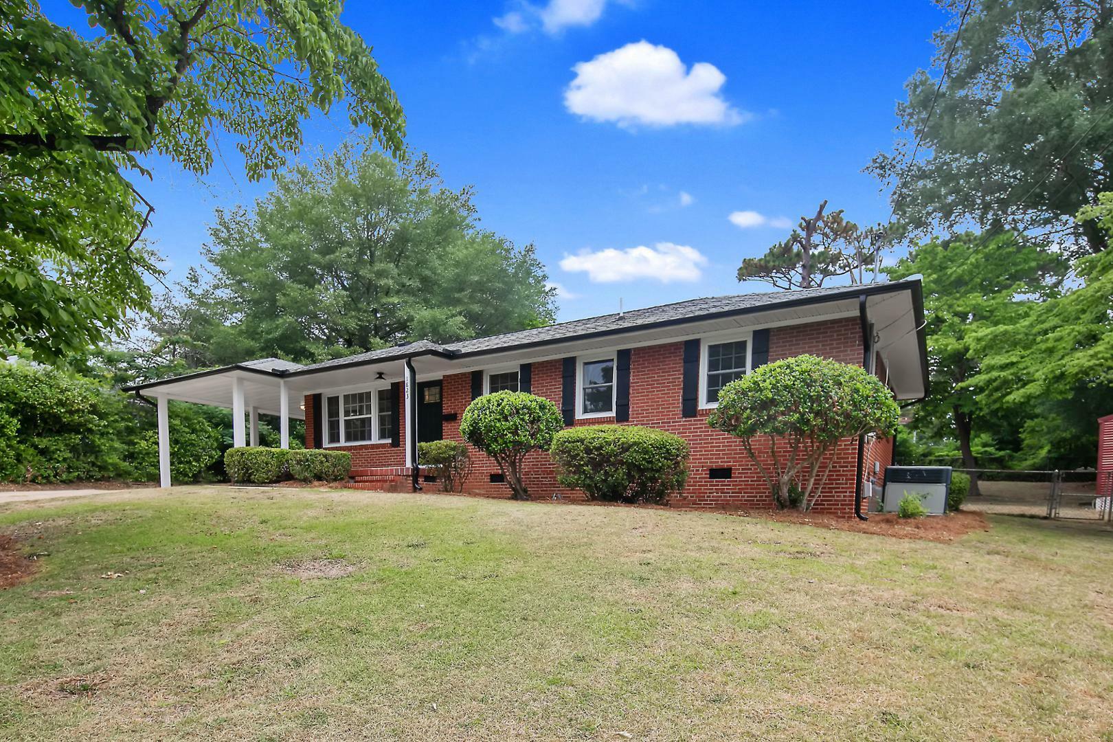 Property Photo:  1823 Cascade Street  NC 28301 