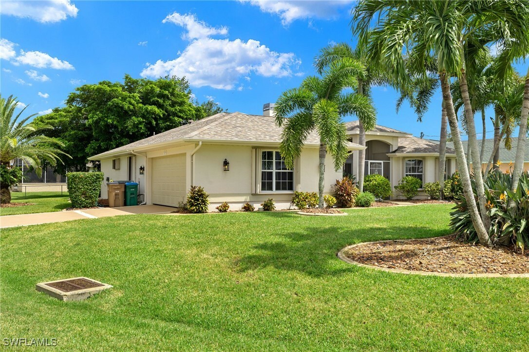 Property Photo:  5119 SW 18th Avenue  FL 33914 