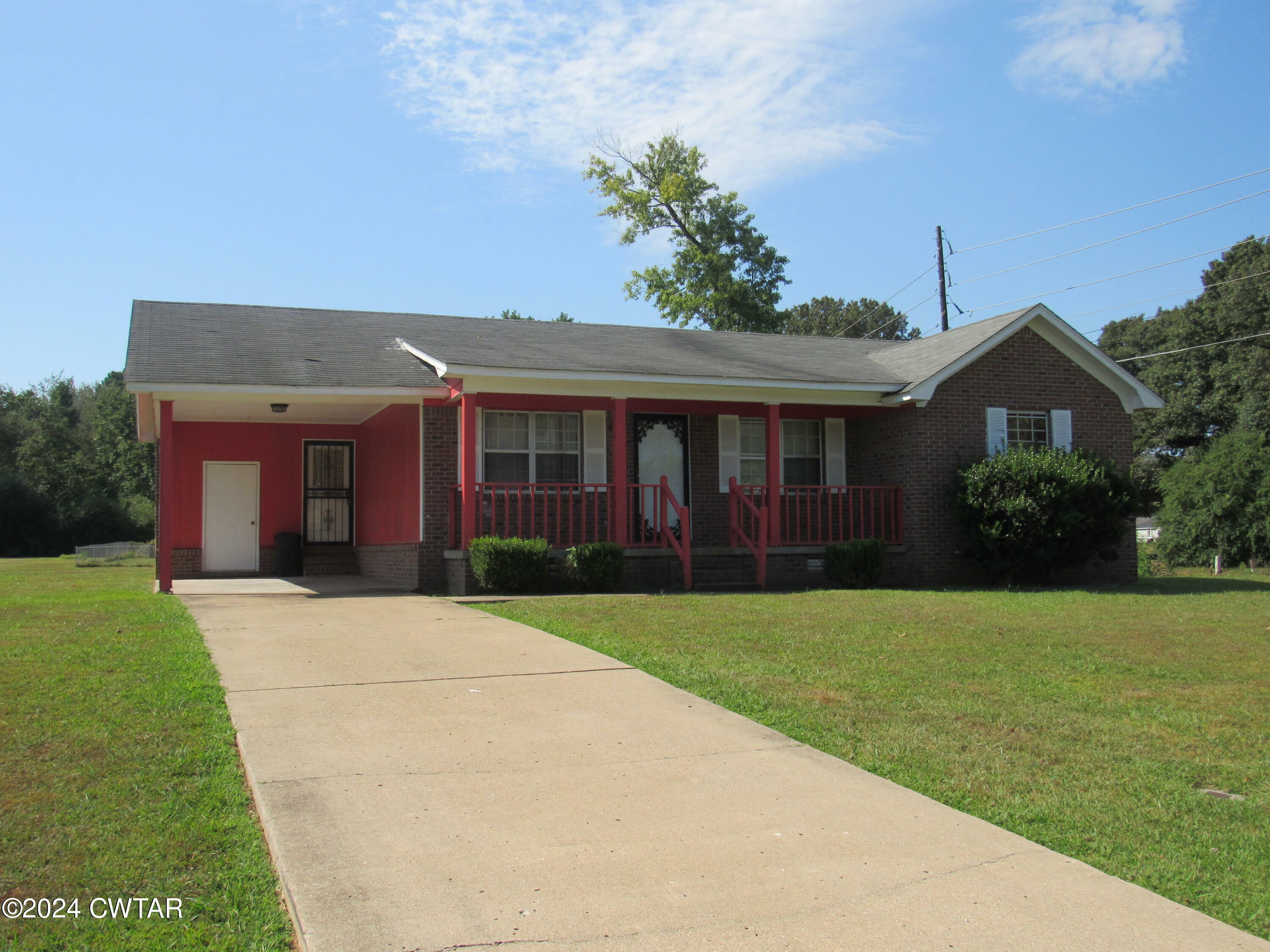 Property Photo:  2840 Christmasville Road  TN 38305 