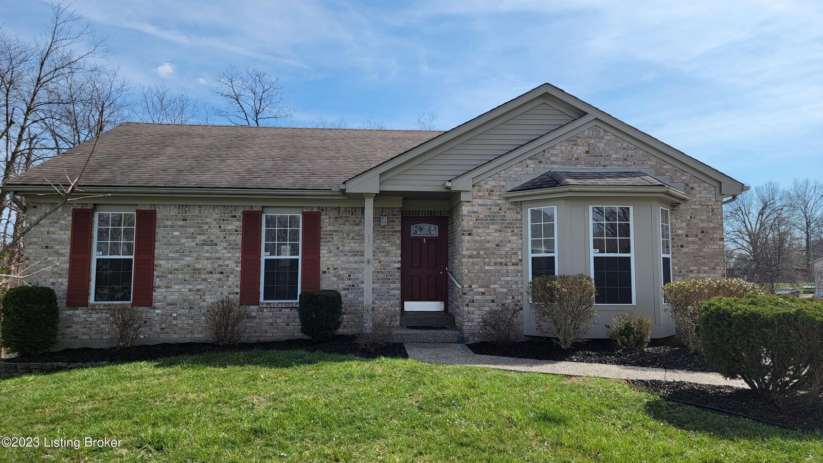Property Photo:  10313 Chimney Ridge Ct  KY 40299 