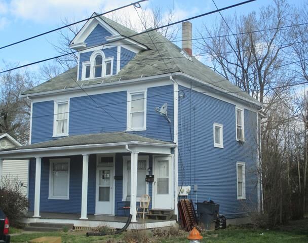 Property Photo: 911 Madison Ave NW VA 24016