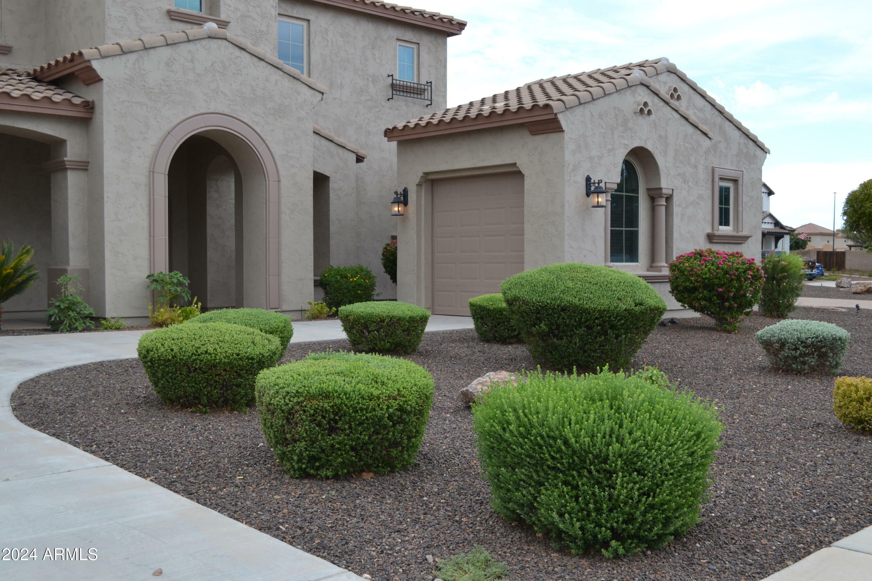 Property Photo:  3126 E Wildhorse Court  AZ 85297 