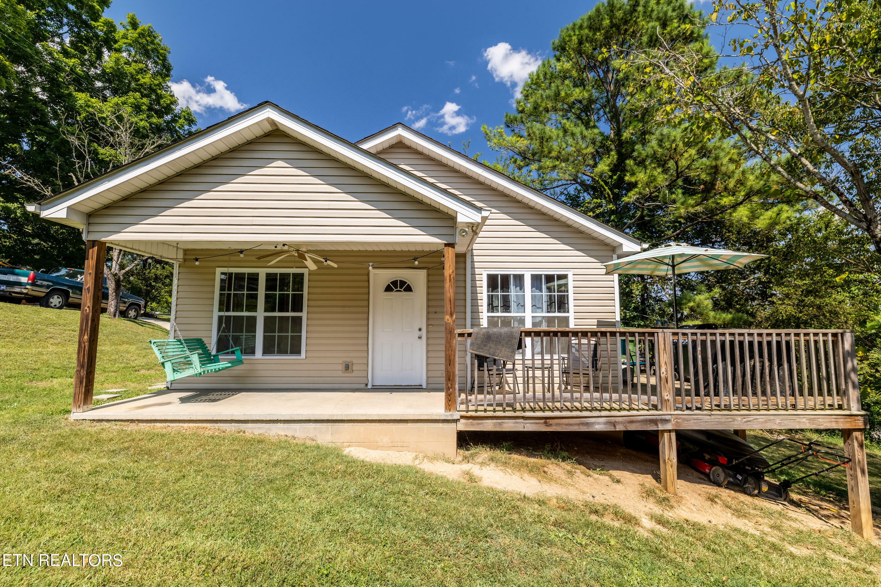 Property Photo:  713 Shaw St  TN 37716 