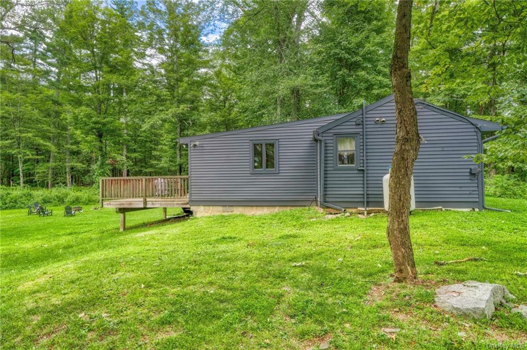 Property Photo:  220 Van Wagenen Lane  NY 12401 