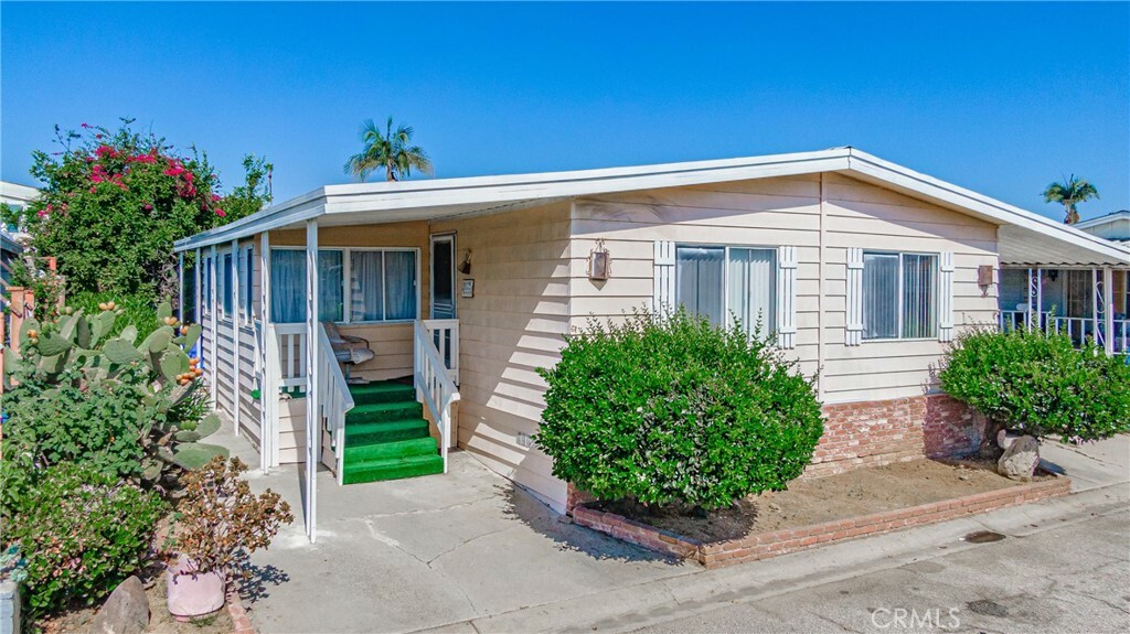 Property Photo: 2601 E Victoria Street 161 CA 90220