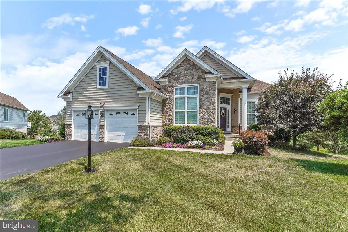 Property Photo:  836 Woods End Court  PA 19426 