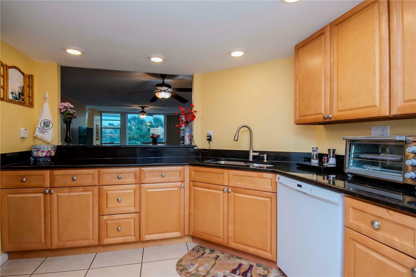 Property Photo:  7400 Sun Island Drive S 206  FL 33707 