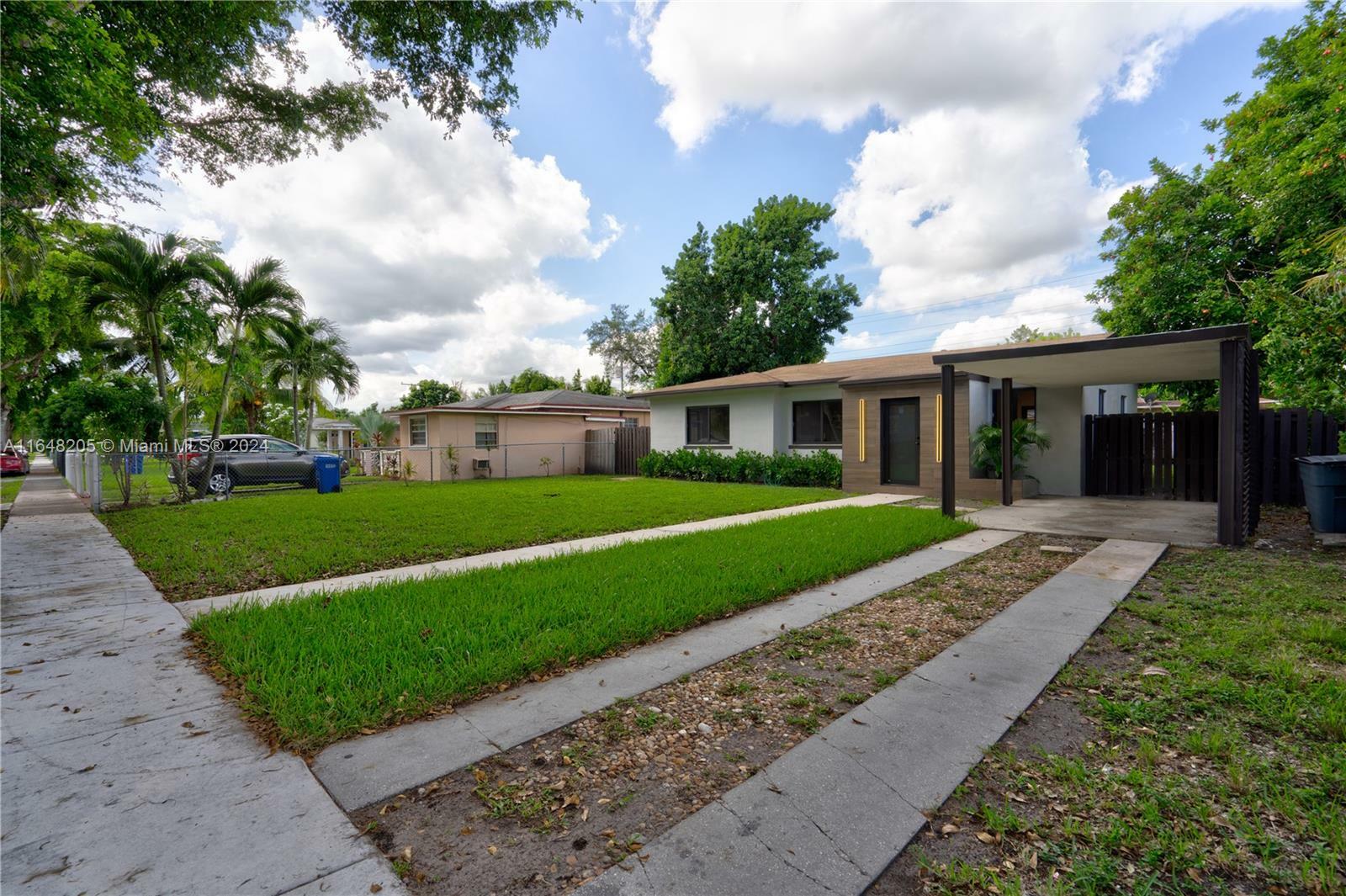 Property Photo:  16200 NE 9th Ct  FL 33162 