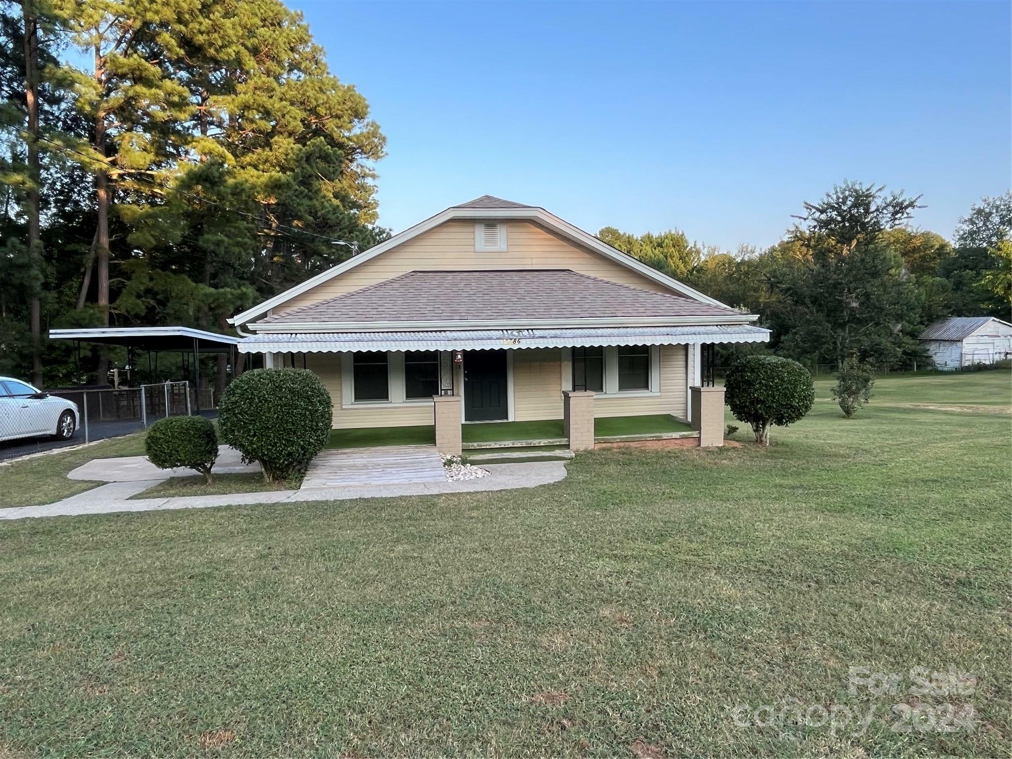 Property Photo:  4786 Rainbow Drive  NC 28081 