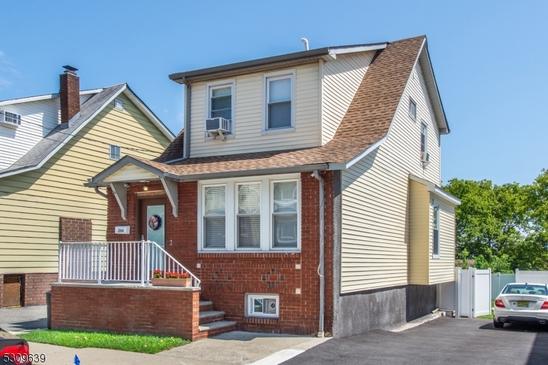 Property Photo: 264 Davis Ave NJ 07032