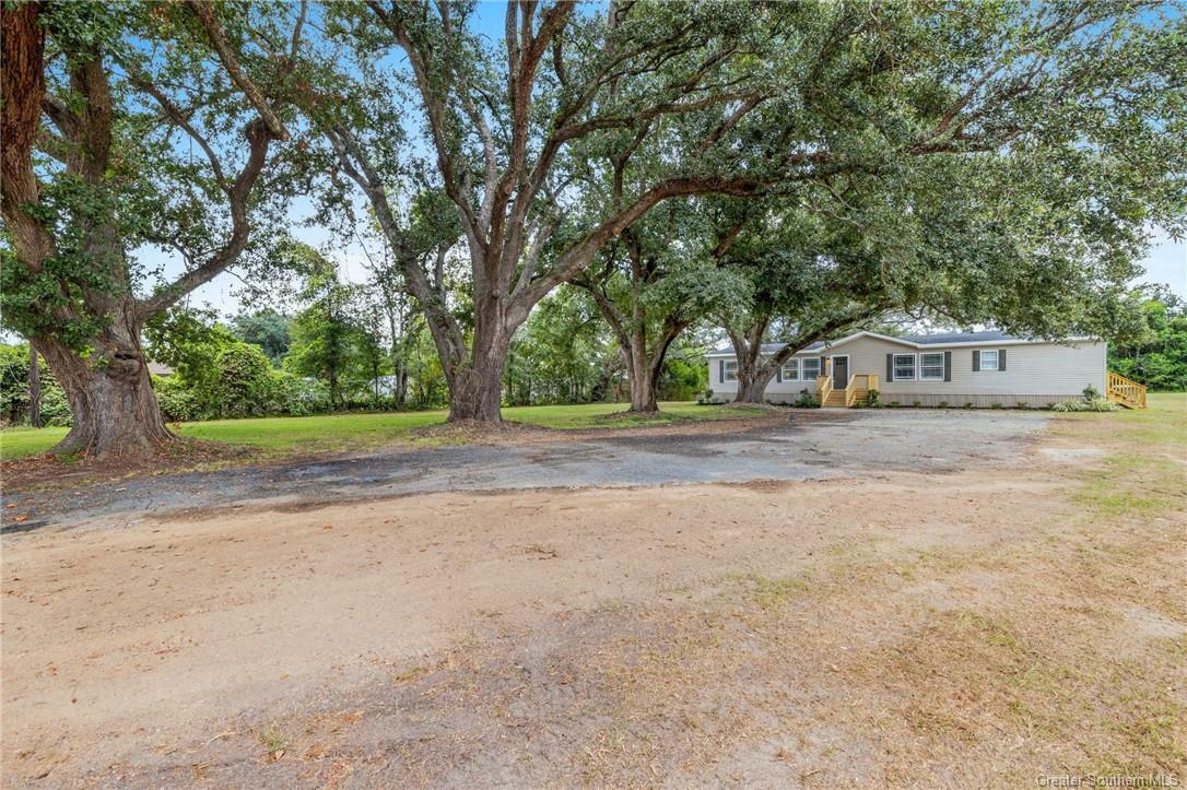 Property Photo:  3148 Davis Road  LA 70669 