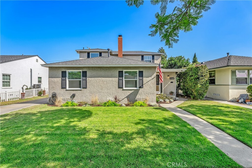 Property Photo:  5335 E Coralite Street  CA 90808 