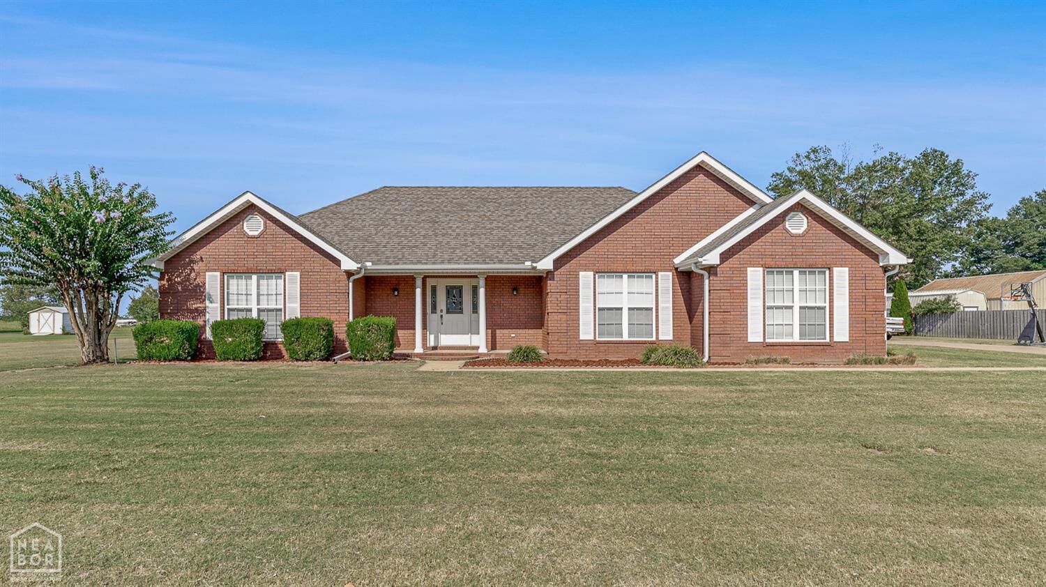 Property Photo:  727 Country Club  AR 72472 