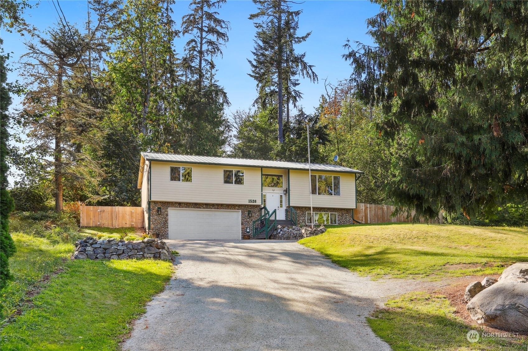 1526 Lake Drive  Camano Island WA 98282 photo