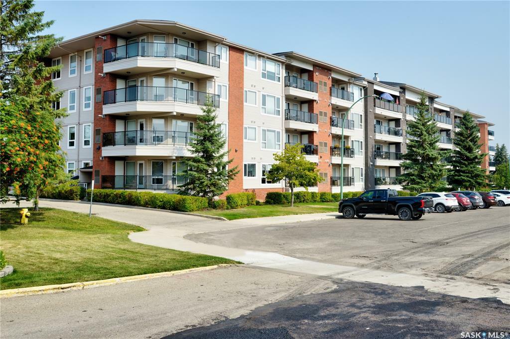 102 Kingsmere Place Suite 201  Saskatoon SK S7J 2K3 photo