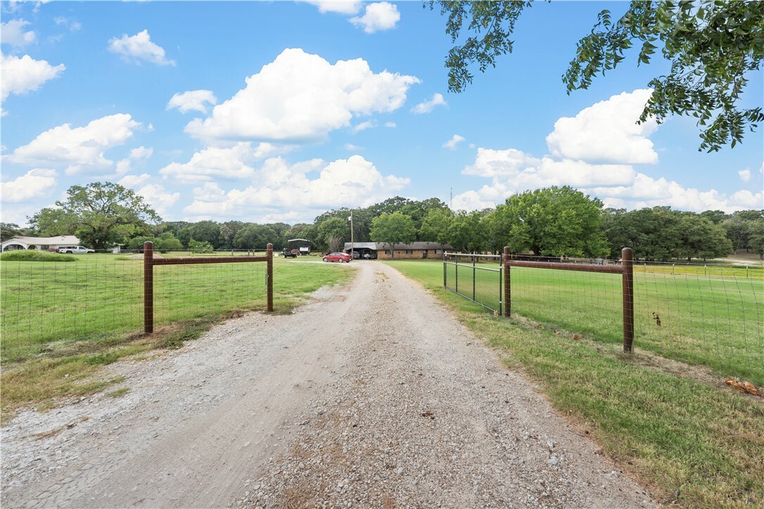 Property Photo:  7226 S 12th St. Road  TX 76706 