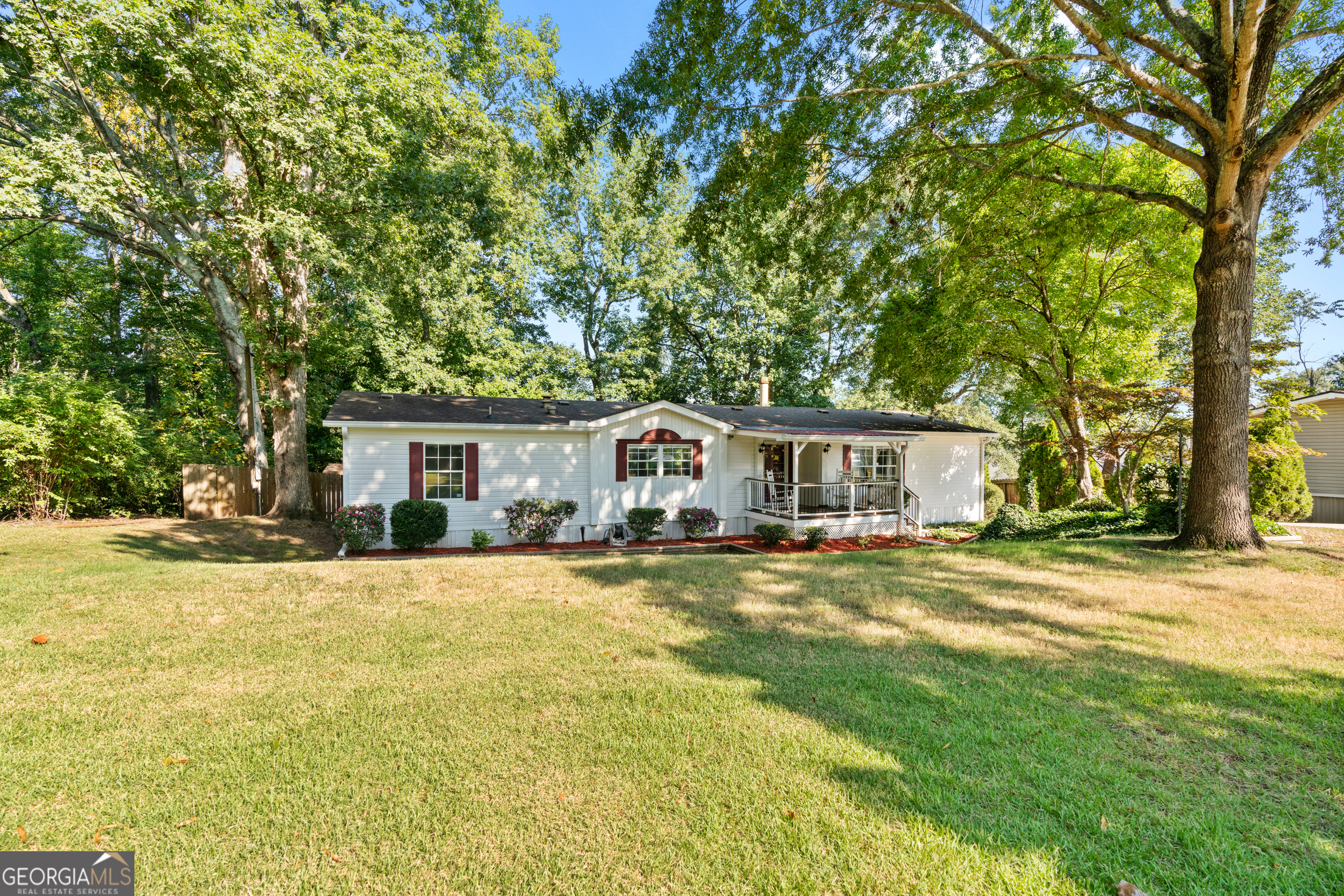 Property Photo:  4940 Hog Mountain Road  GA 30542 