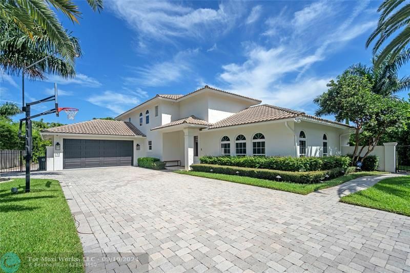 Property Photo:  761 SW 15th St  FL 33486 