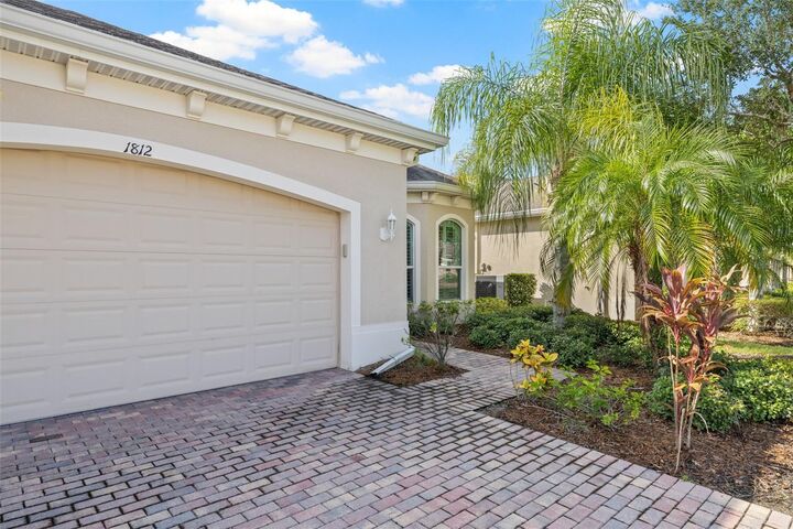Property Photo: 1812 Pacific Dunes Drive FL 33573