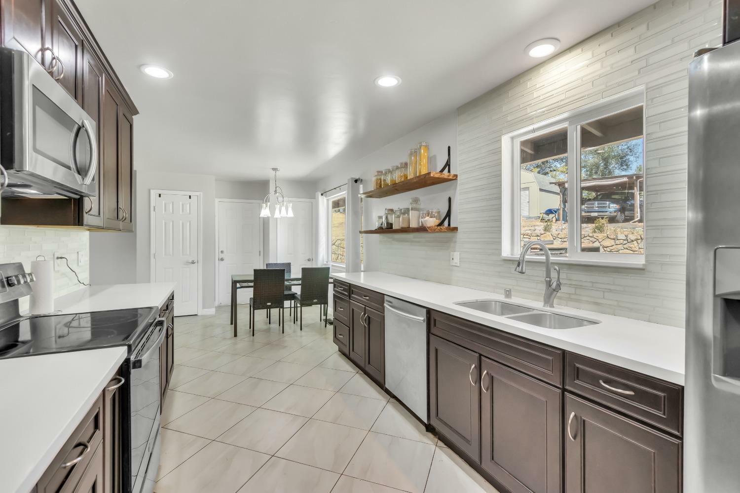 Property Photo: 119 Bluejay Drive CA 95667