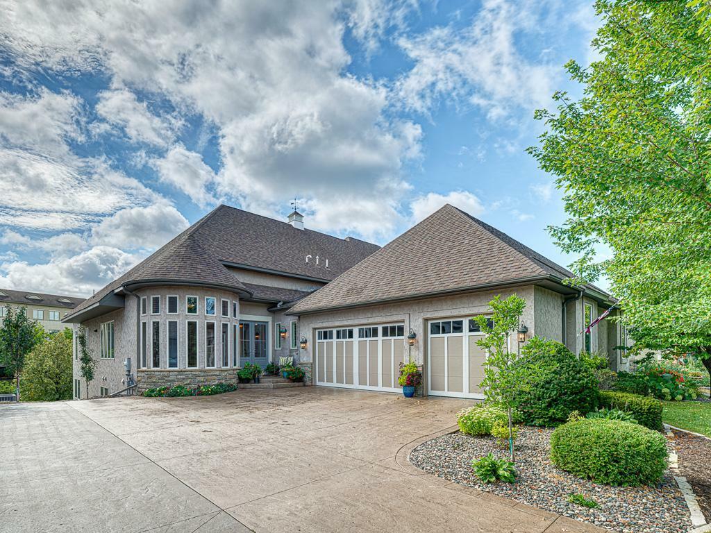 Property Photo:  166 Stonebridge Road  MN 55118 