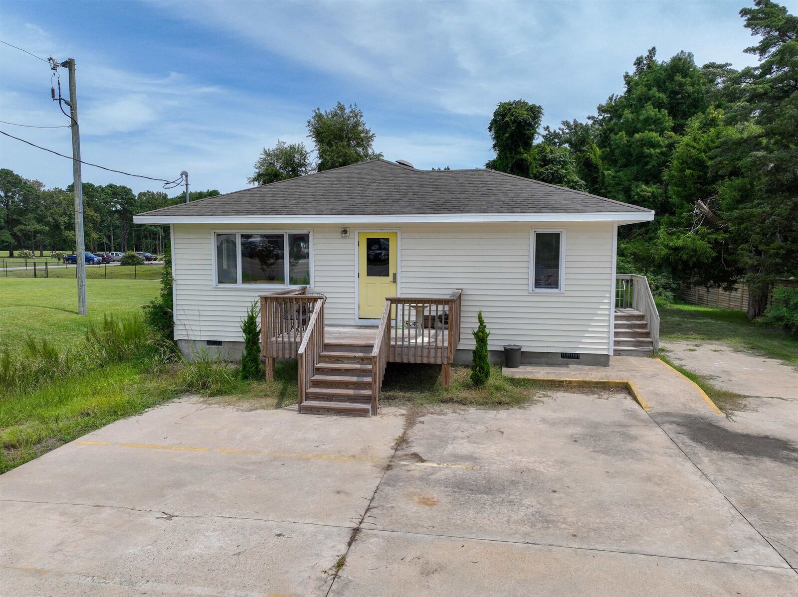 Property Photo: 6343 Caratoke Highway NC 27939