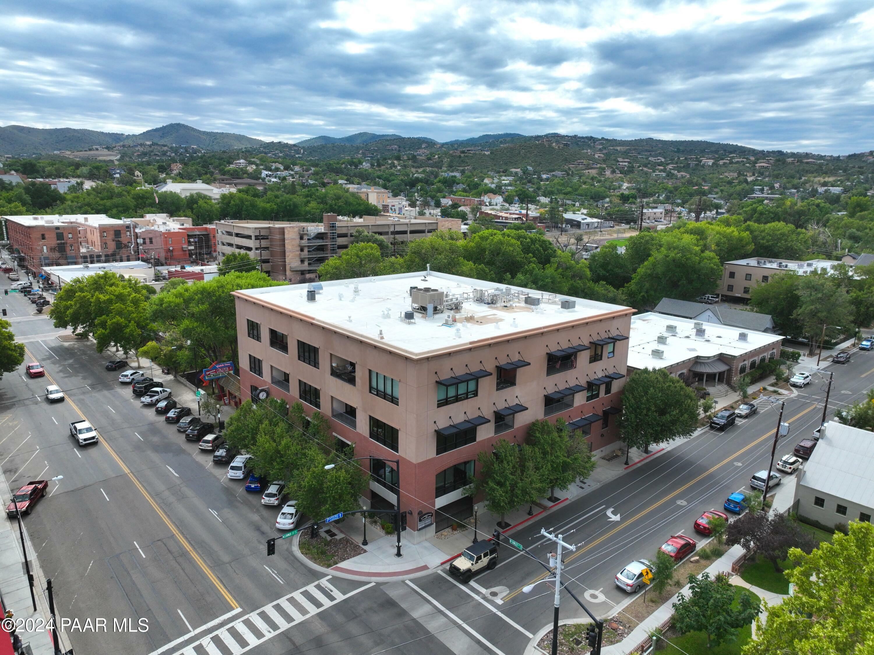 325 W Gurley Street 302  Prescott AZ 86301 photo