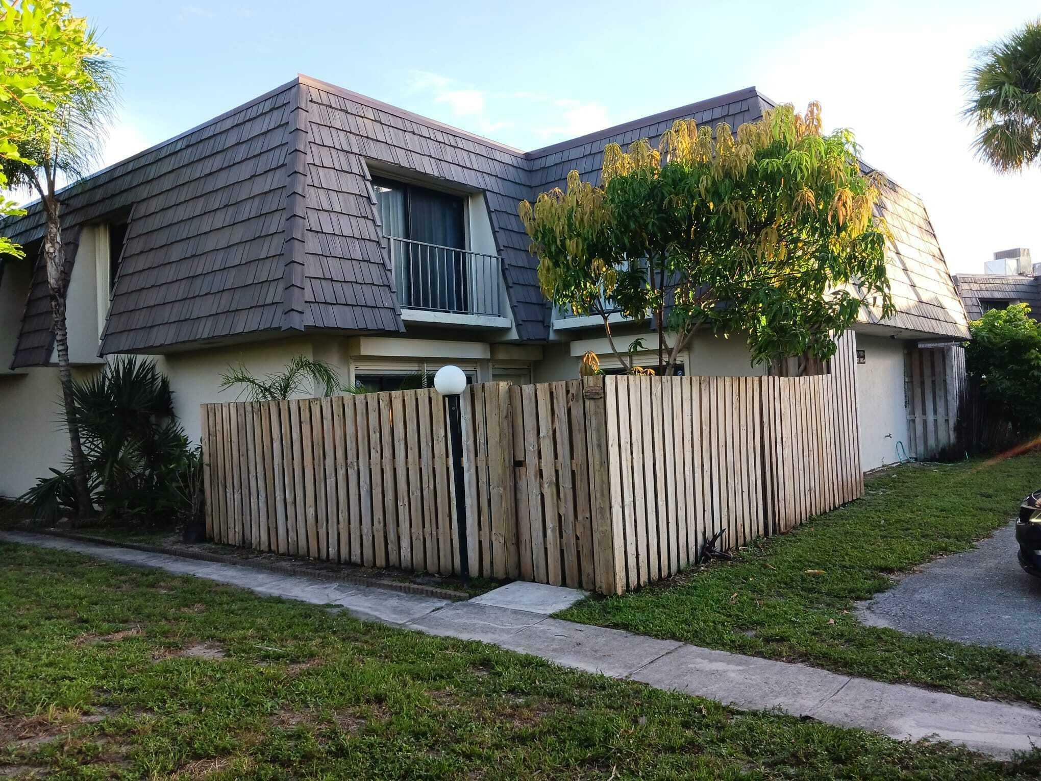 Property Photo:  1907 N Congress Avenue  FL 33401 