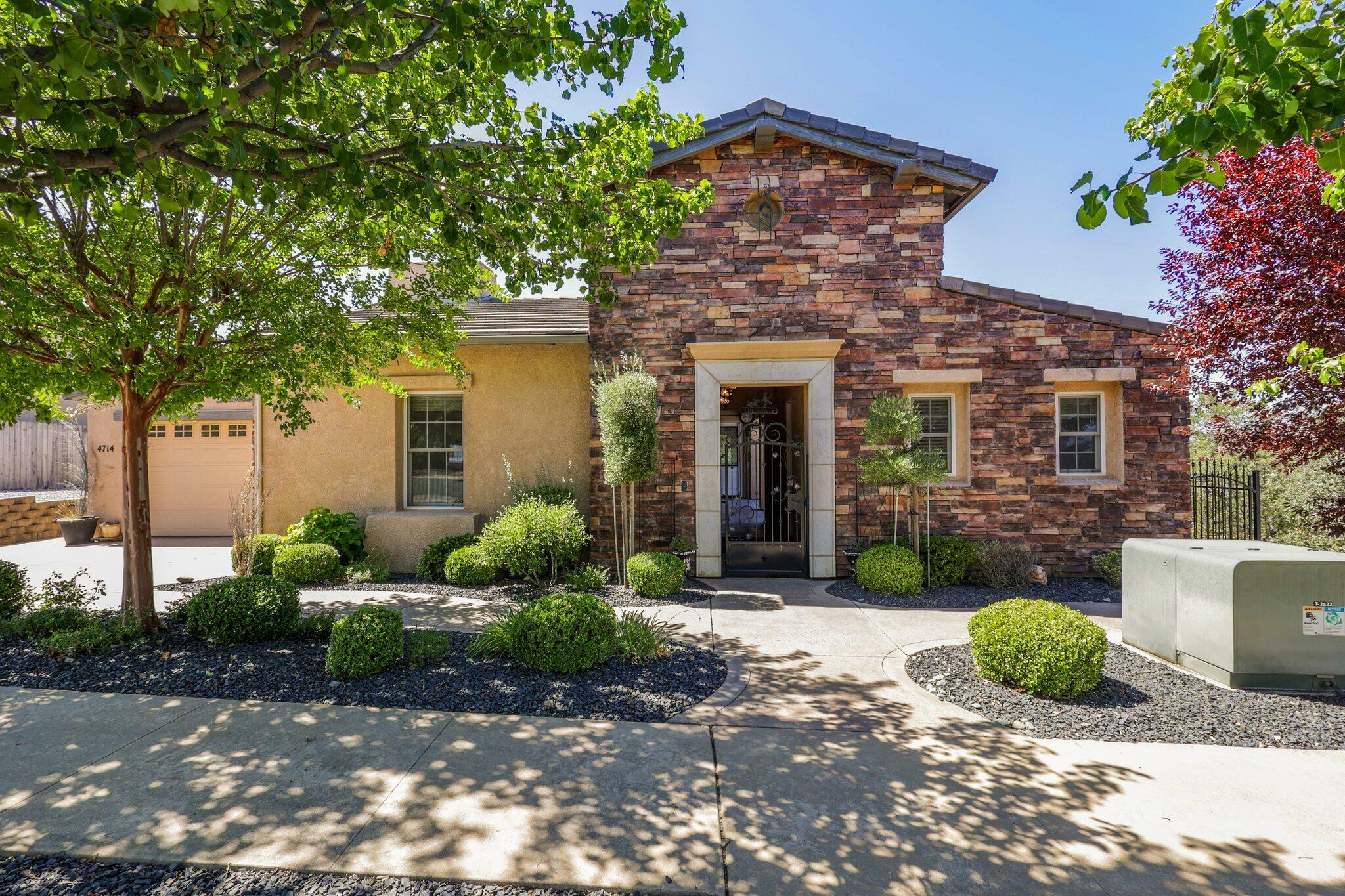 Property Photo:  4714 Pleasant Hills Drive  CA 96007 