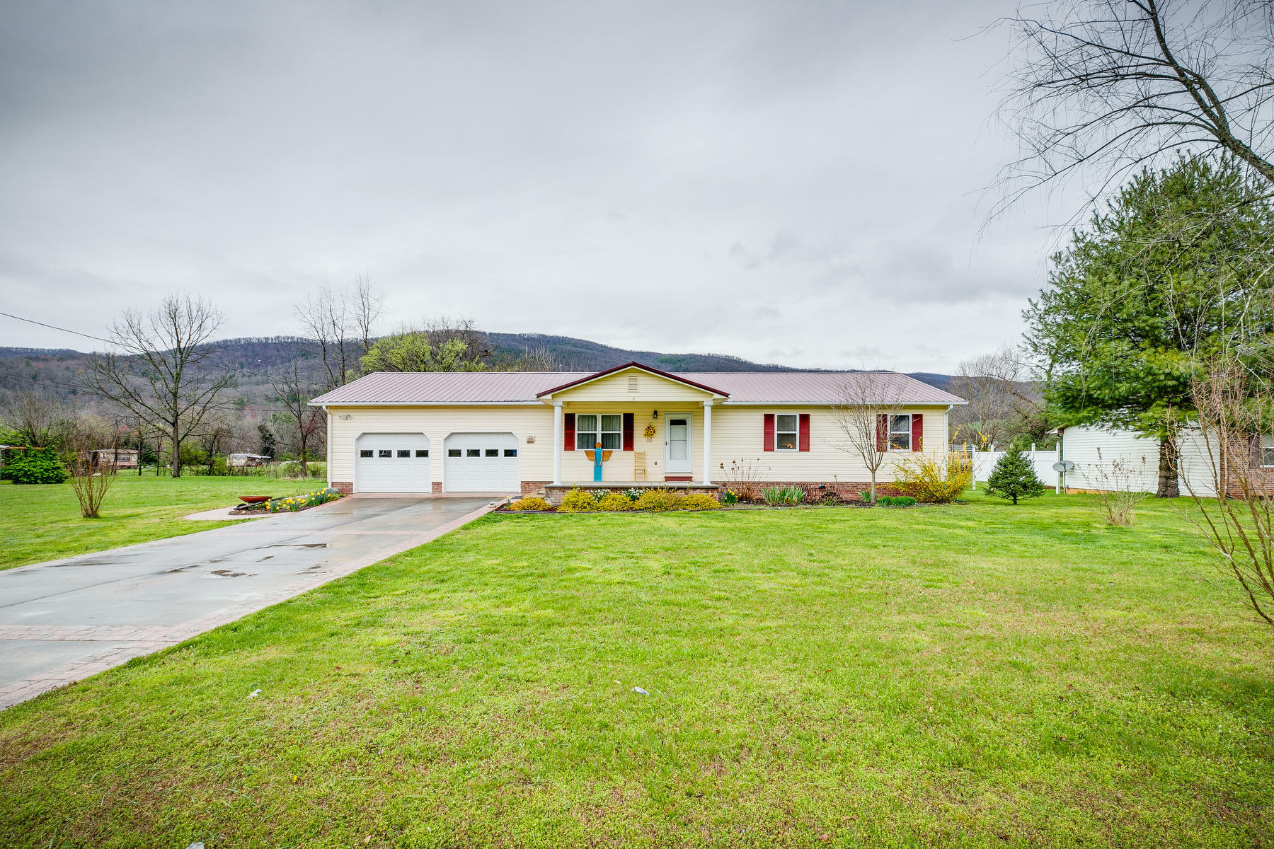 Property Photo:  134 Holston View Drive  TN 37643 