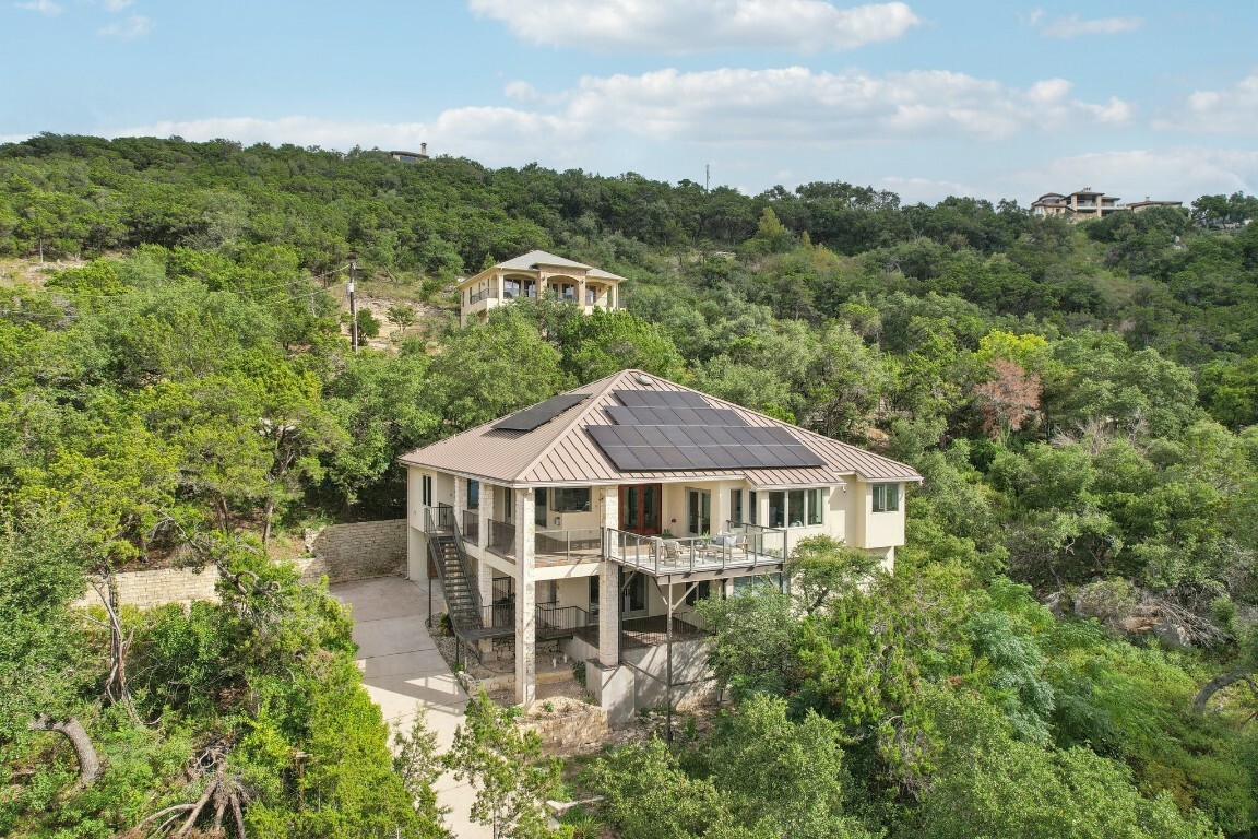 Property Photo:  14008 Lake View Drive  TX 78732 