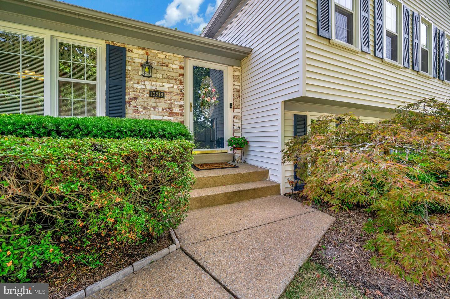 Property Photo:  12219 Oakwood Drive  VA 22192 