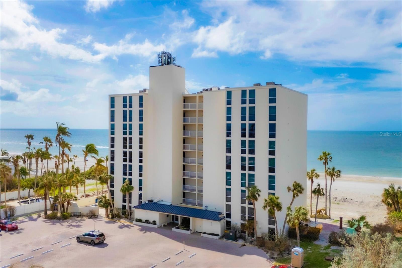 Property Photo: 4485 Gulf Of Mexico Drive Ph2 FL 34228