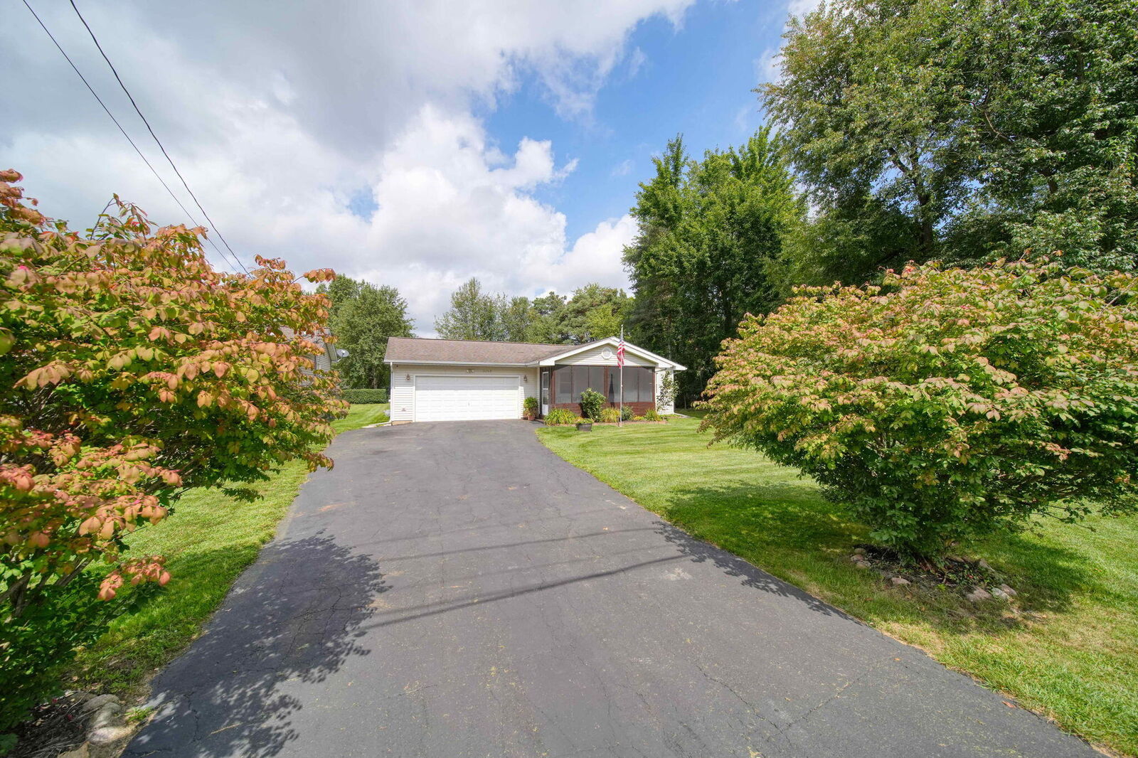 Property Photo: 11517 Bradley Drive MI 49249