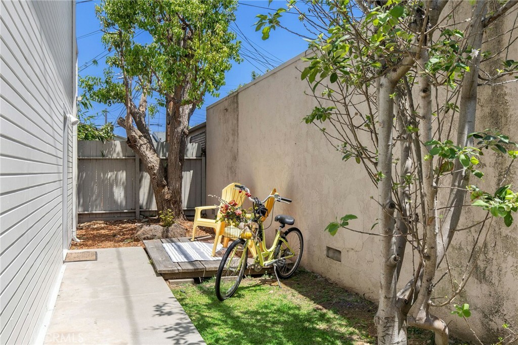 Property Photo:  4126 E 5th Street  CA 90814 