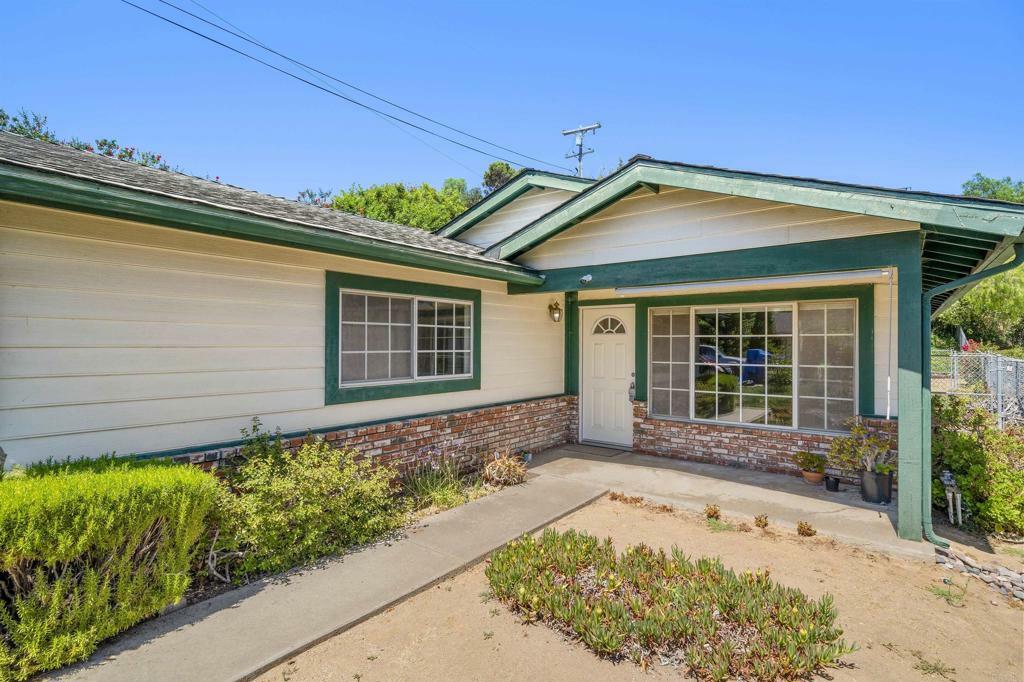 Property Photo:  1047 Marbo Terrace  CA 92084 