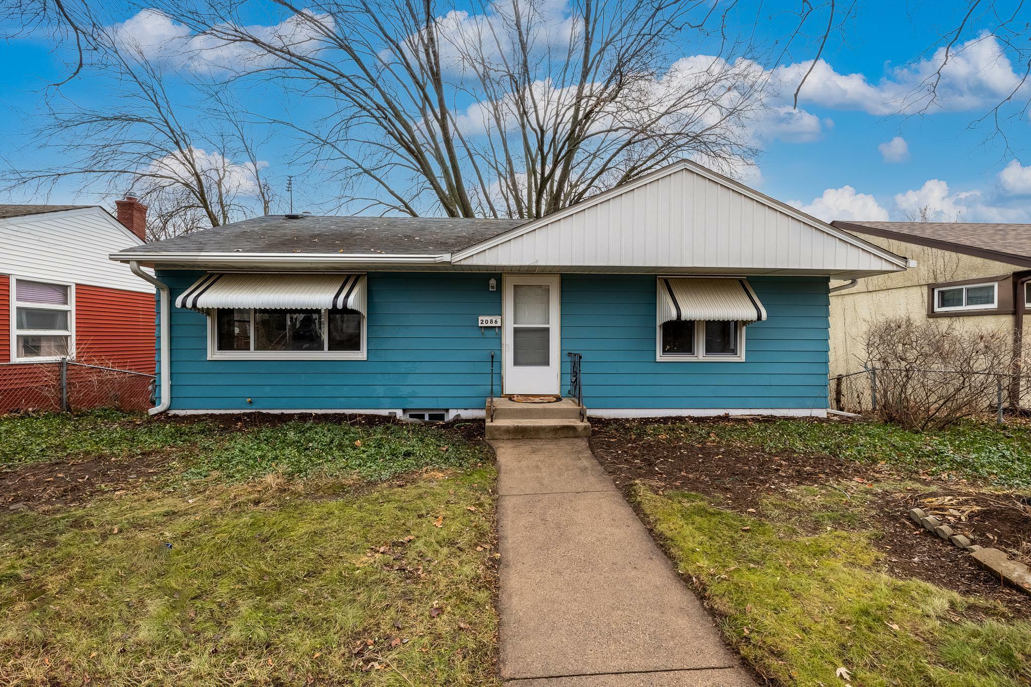 Property Photo:  2086 Waukon Avenue  MN 55119 