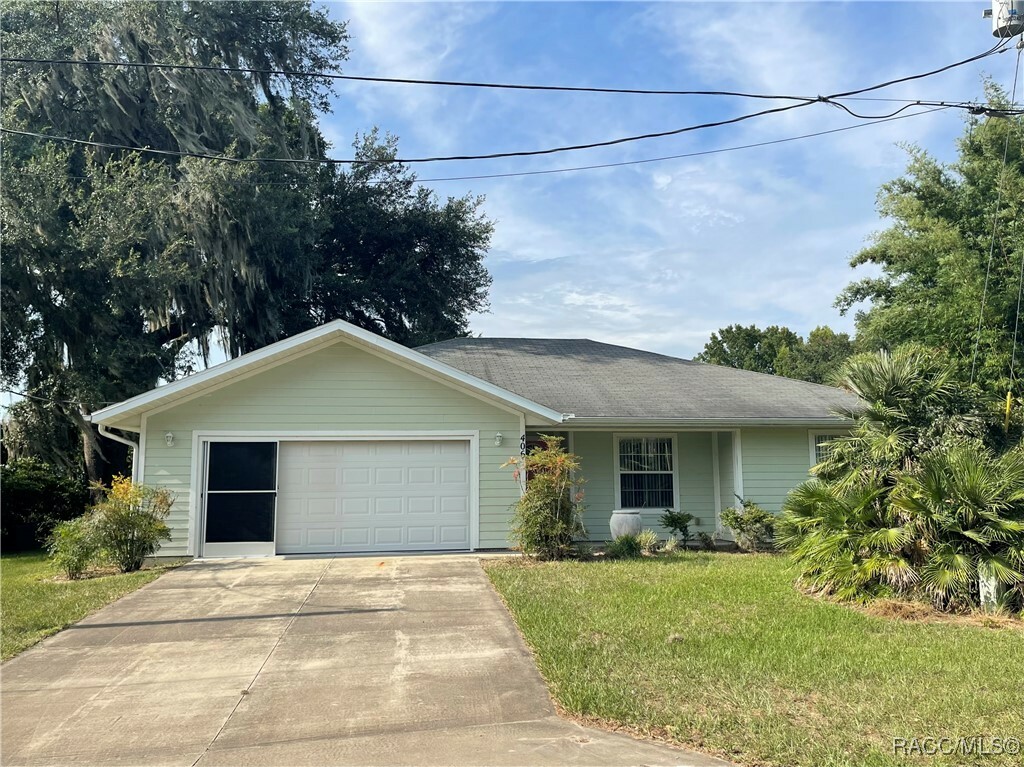 Property Photo:  406 Hunting Lodge Drive  FL 34453 