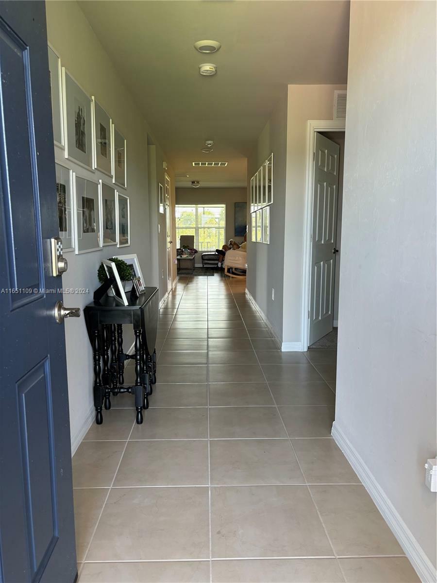 Property Photo:  8015 Mangrove Cir  FL 33935 