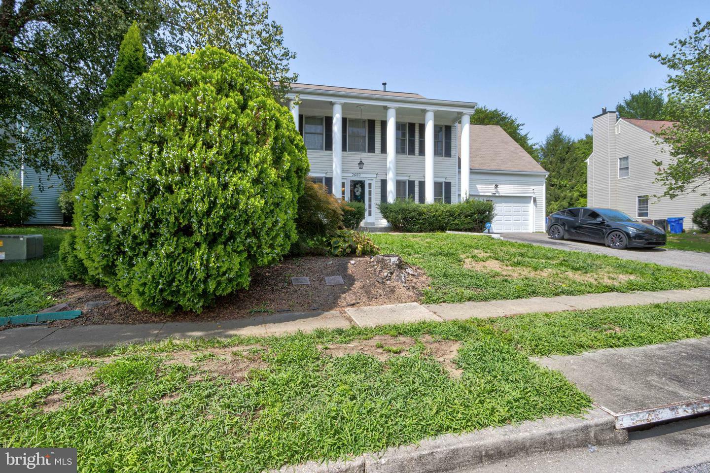 Property Photo:  2602 Arden Forest Lane  MD 20716 