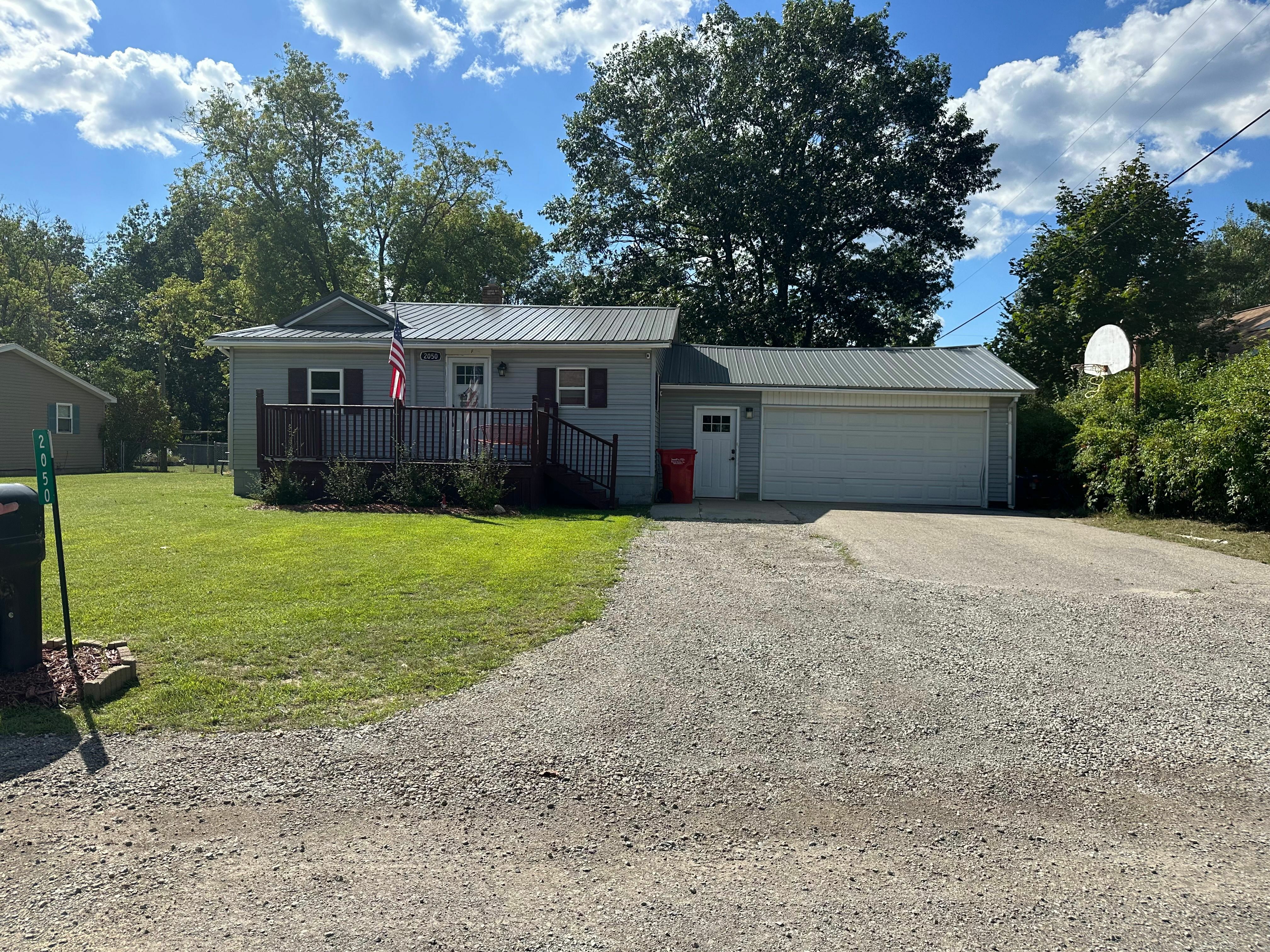 Property Photo:  2050 N Autumn Drive  MI 49707 4304 