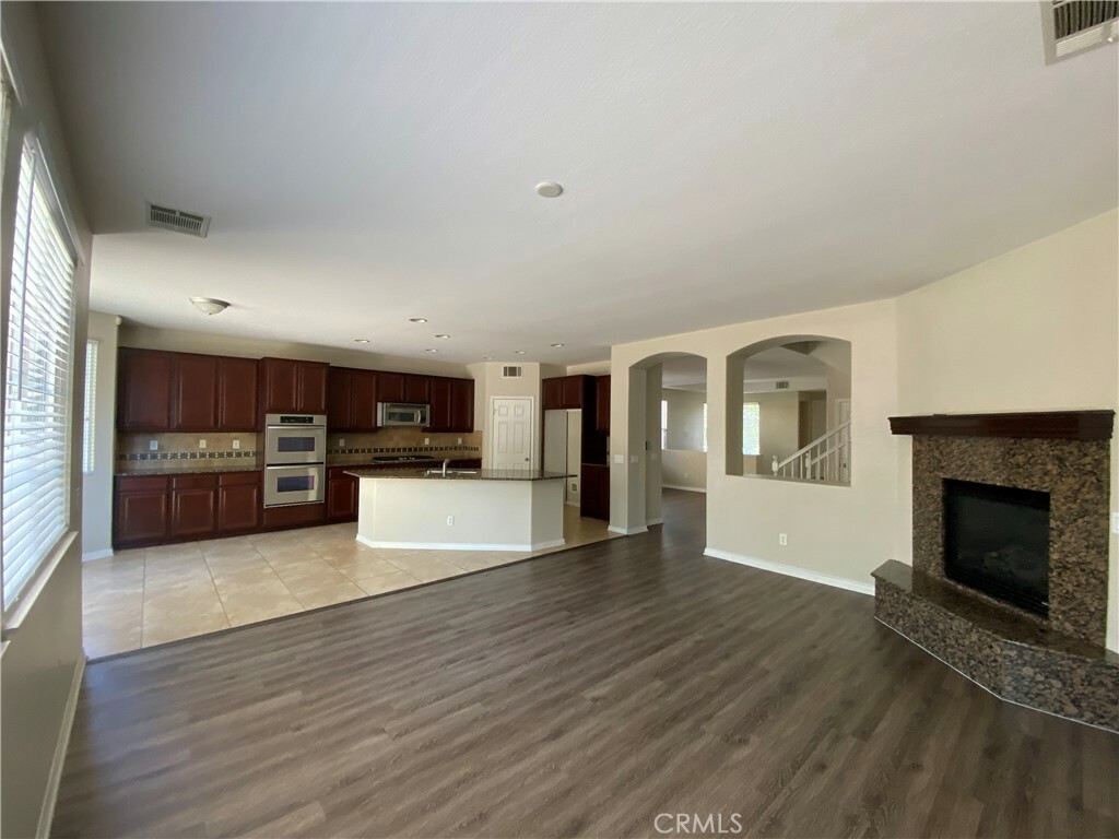 Property Photo:  40439 Ariel Hope Way  CA 92563 