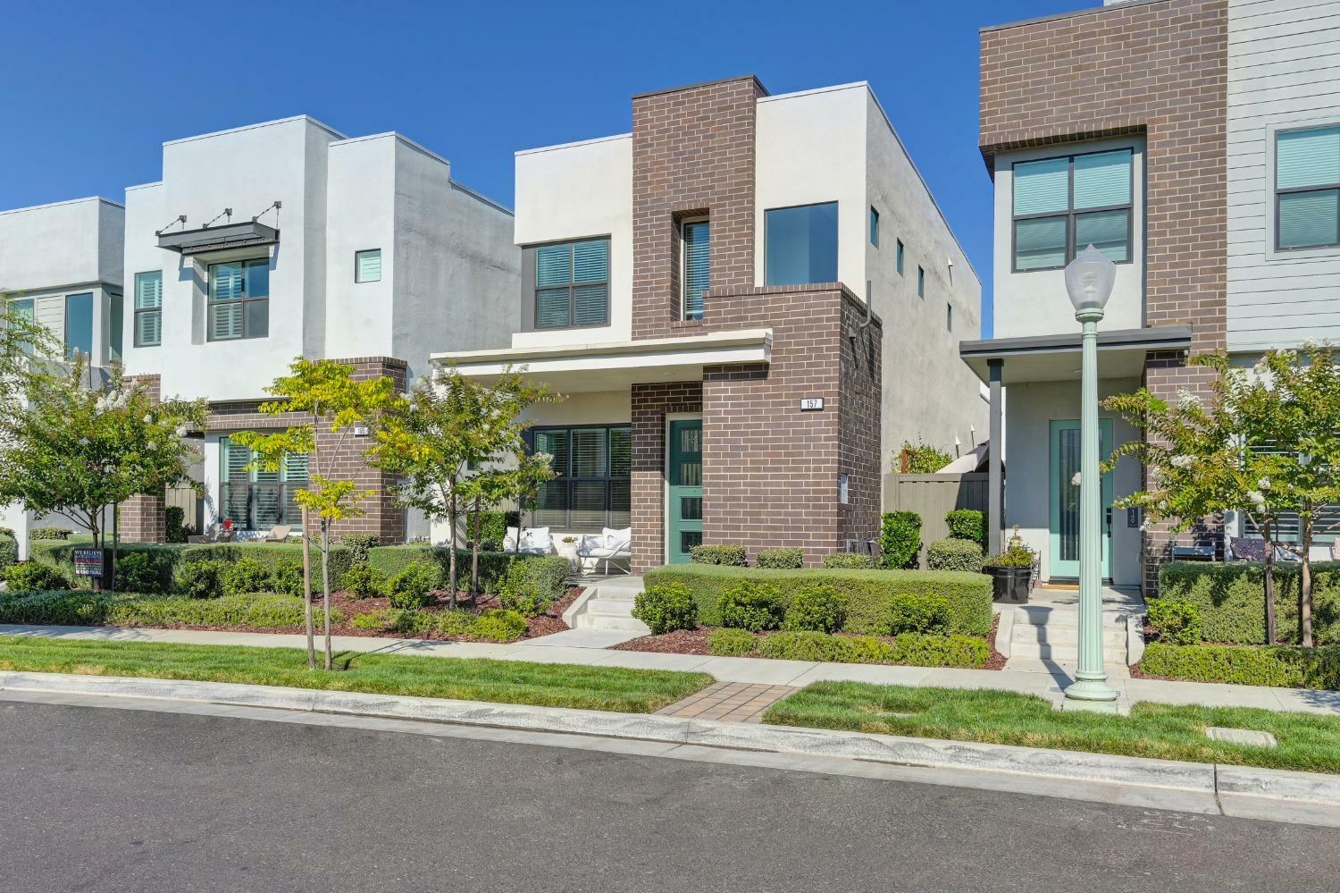 Property Photo:  157 Fischbacher Street  CA 95816 