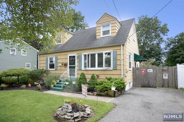 Property Photo:  23 Beam Street  NJ 07442 